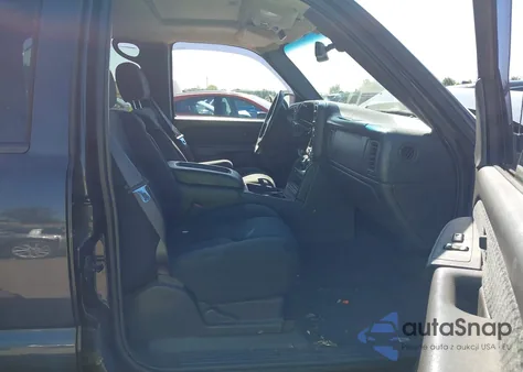 2004 Chevrolet Avalanche 1500 z USA, uszkodzony, nr VIN 3GNEK12T14G117298